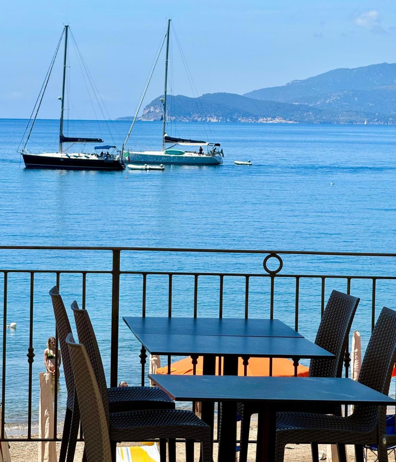 Residential Hotel Villaggio Innamorata カポリーヴェリ エクステリア 写真